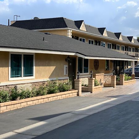 Walnut Inn & Suites 웨스트코비나 외부 사진