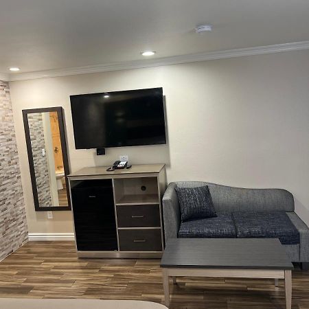 Walnut Inn & Suites 웨스트코비나 외부 사진