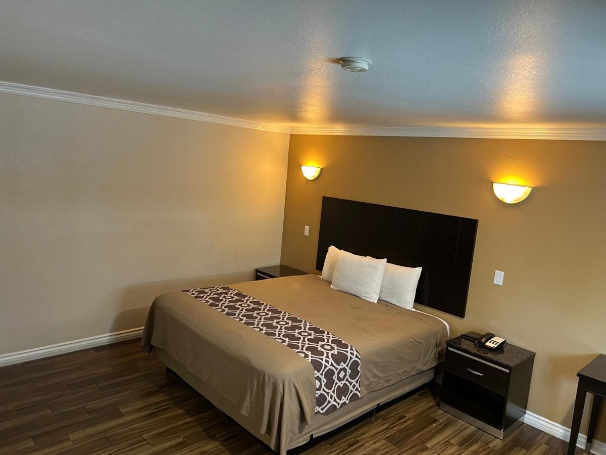Walnut Inn & Suites 웨스트코비나 외부 사진