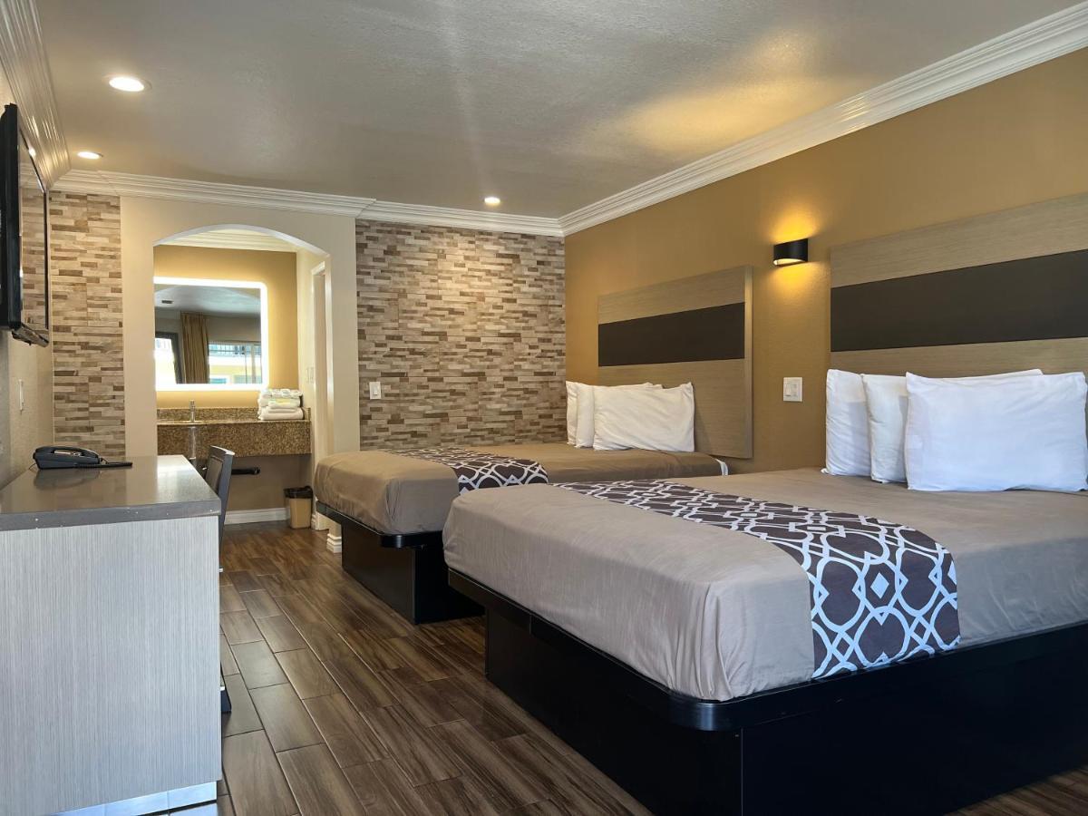 Walnut Inn & Suites 웨스트코비나 외부 사진